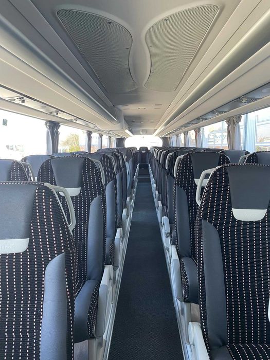 Nowoczesny autokar na wynajem - 2025 r, 59 miejsc, opolskie i okolice