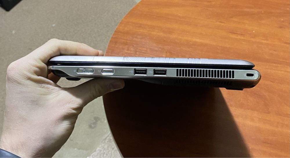 Ноутбук HP Pavilion DM3 13.3"/4GB RAM/250GB HDD! N2109