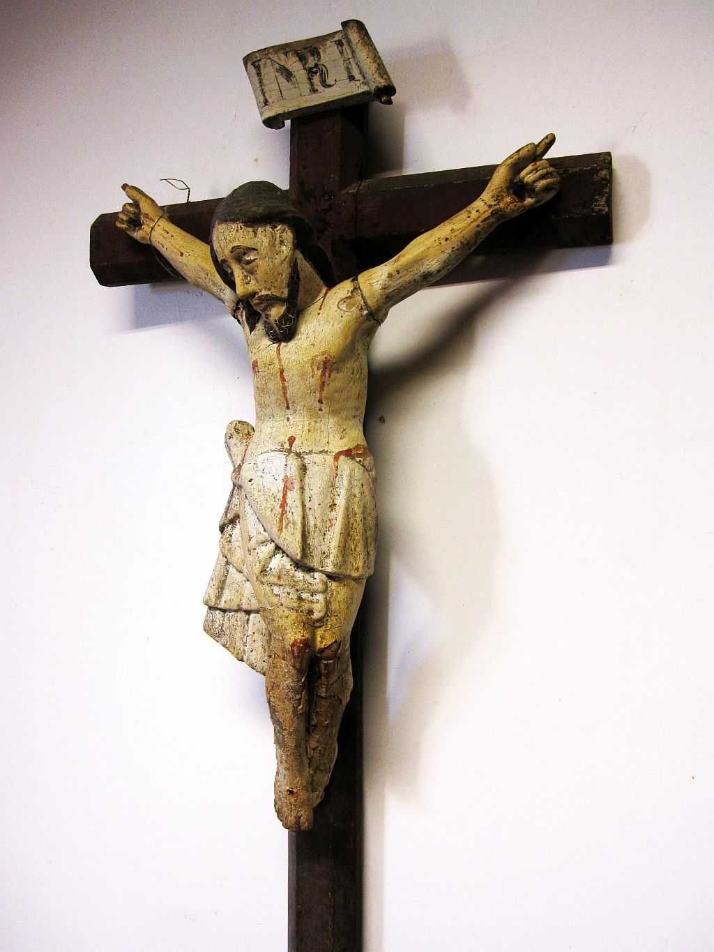 grande antigo crucifixo em madeira com Cristo policromado-Sec. XIX