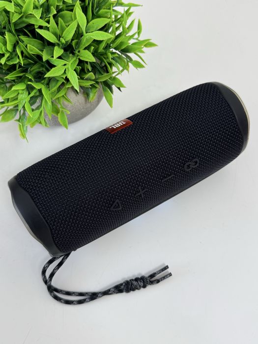 Портативна колонка JBL Flip 5 Black