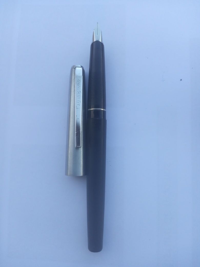 Caneta antiga Pelikan P12 - Pelikano