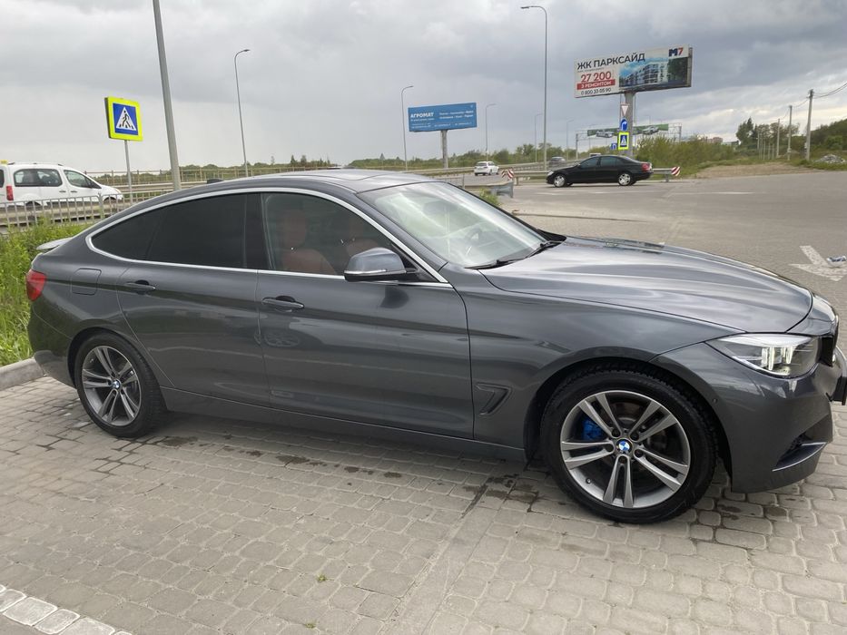 BMW 3GT 330i Grand Turismo 2.0T