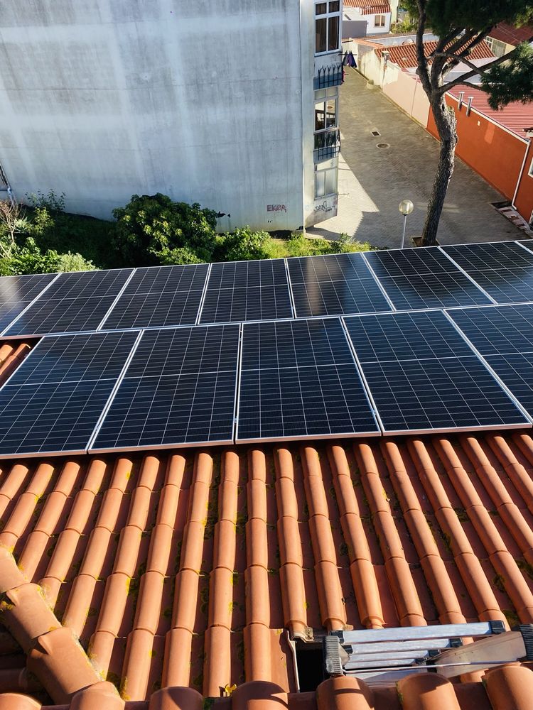 Tecnico fotovoltaicos/ Eletricista