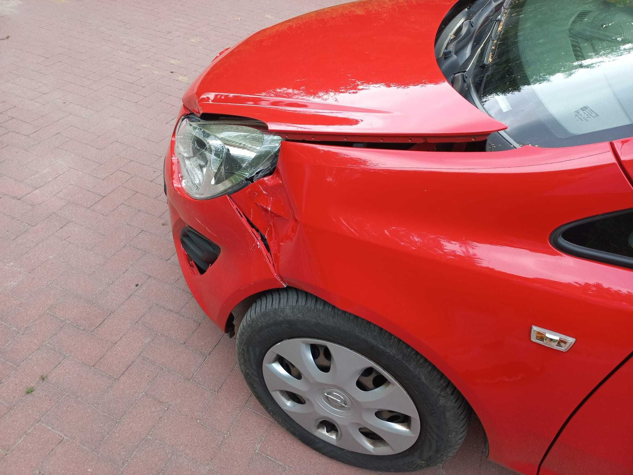 Opel Corsa D 1,4 benzyna