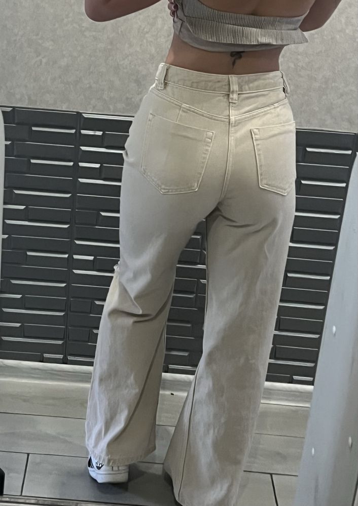 Джинси bershka.