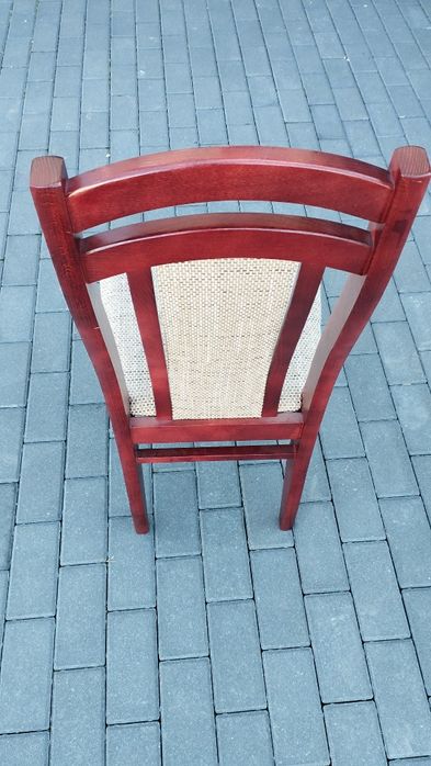 Krzesła drewniane tapicerowane