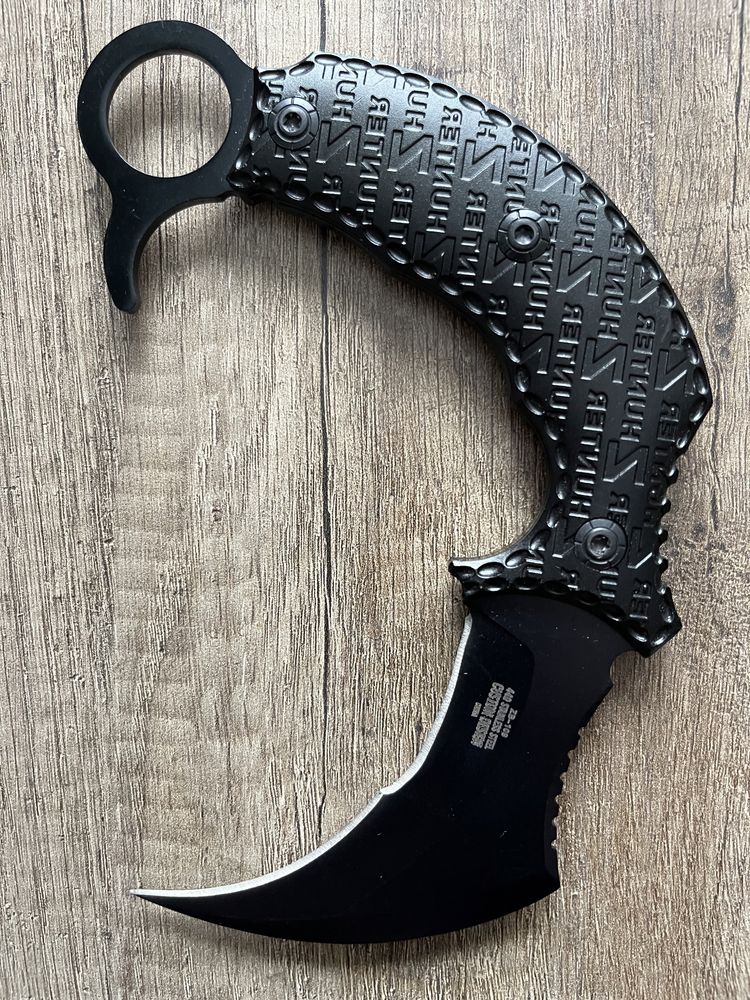 Karambit Zombie Hunter