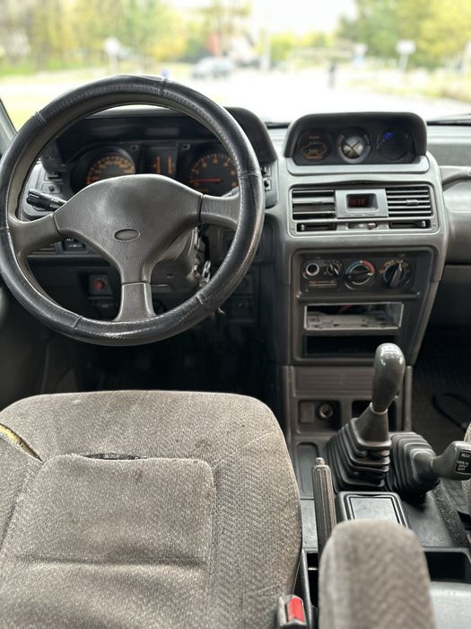 Mitsubishi PAJERO 2.8 D / 1995