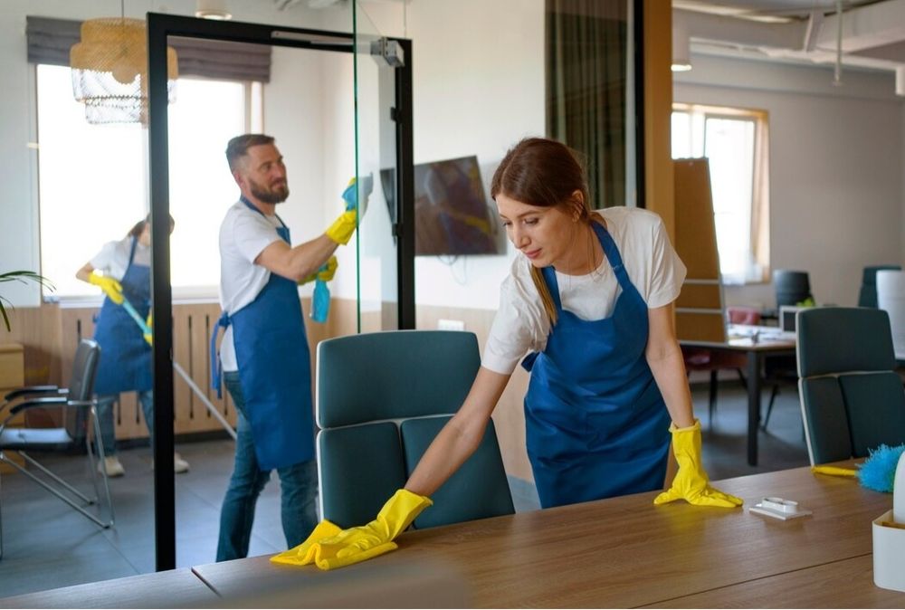 Прибирання ,клінінг,хімчистка