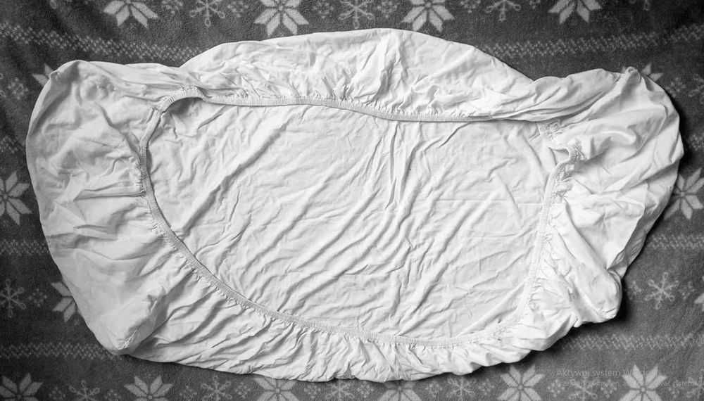 Nowe przescieradlo biale 120/60