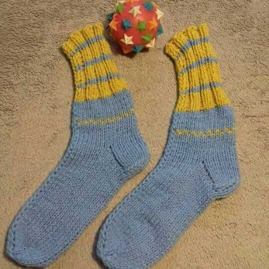 Высокие тёплые женские шерстяные носки для домашнего гардероба