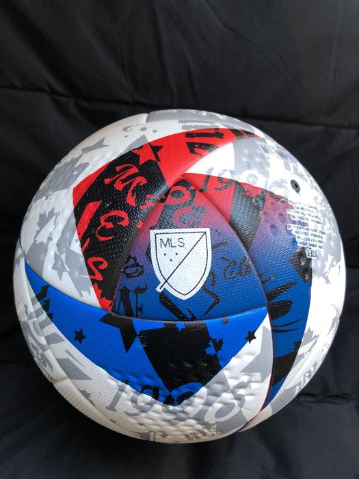 Футбольный мяч  MSL Pro бесшовный топ качество!