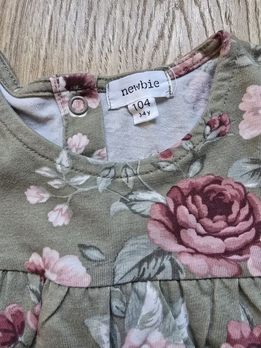 Sukienka Newbie rozmiar 104