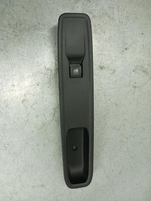 Comando / botão / interruptor vidros frente direito DACIA Jogger