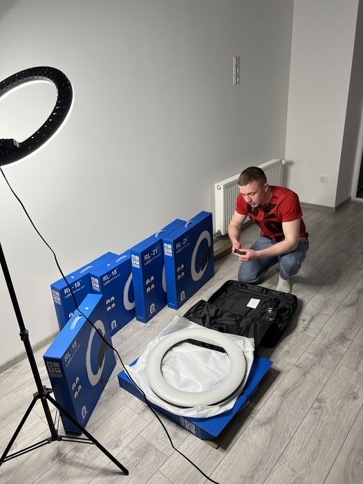 Кільцева світлодіодна лампа RL-18. 45см діаметром, 55 вт потужнісь