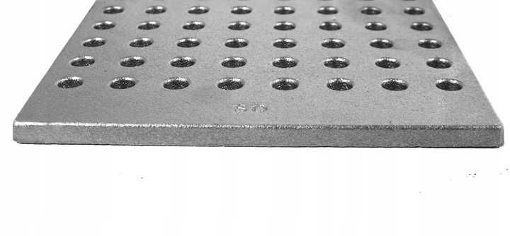 Ruszt żeliwny dziurkowany kominkowy Invicta Laudel UNIFLAM 29x29