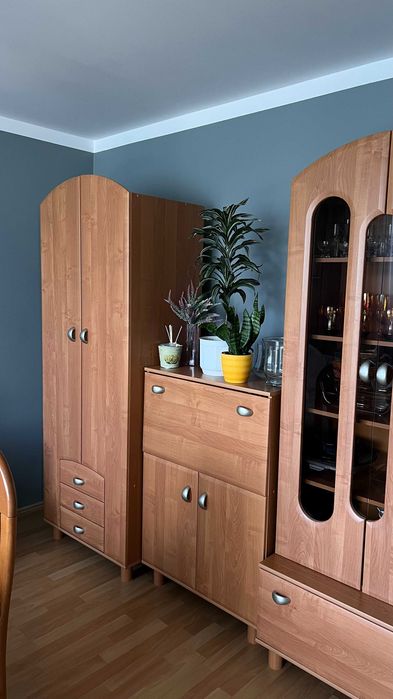 Komplet mebli jak nowe