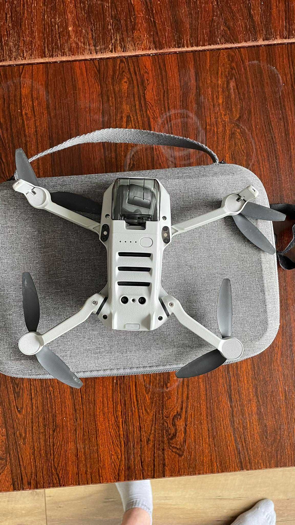 Dron Mavic Mini 2 zestaw