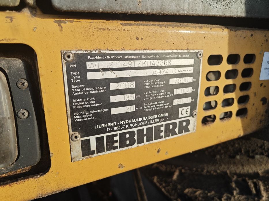 Koparka przeładunkowa  Liebherr 924 chwytak do drewna