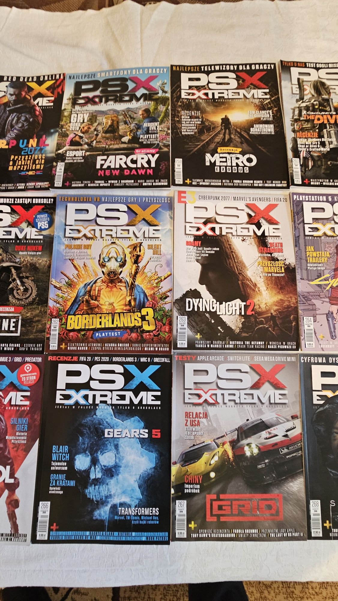 Pełen rocznki gazety Psx Extreme nr. 257 do 268 / 2019 rok . Polecam.