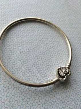 Подарок на руку.