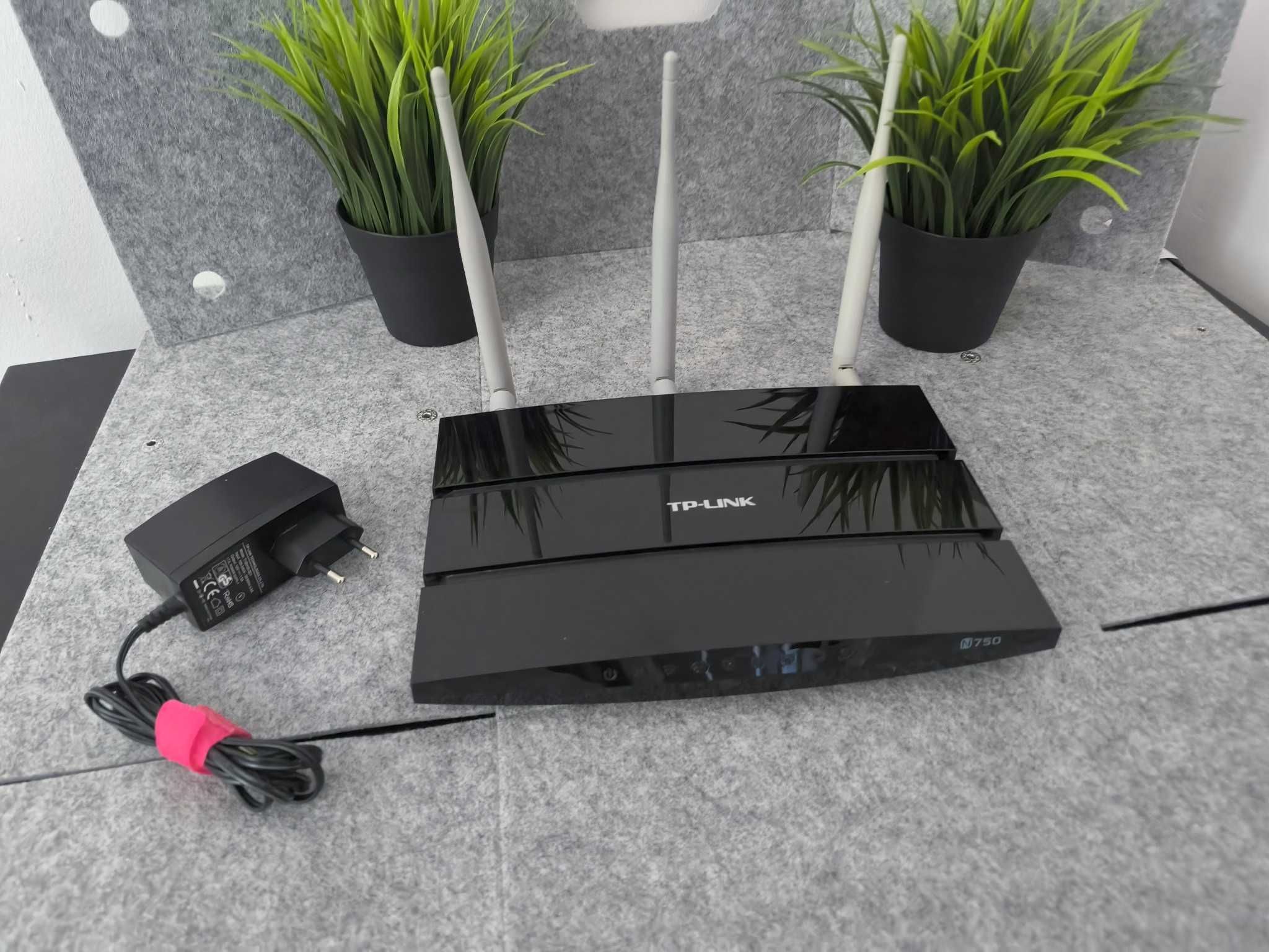 Router WiFi AC TP-Link 3 x Antena 2x Port USB