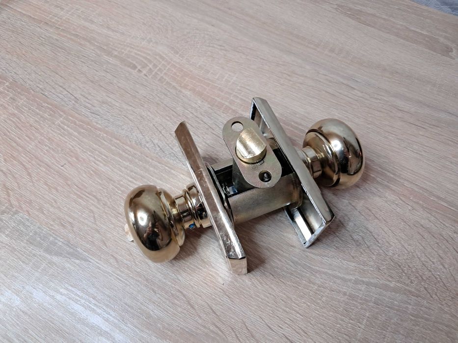 Дверний замок з ручками EMTEK 5121PUS3 USA