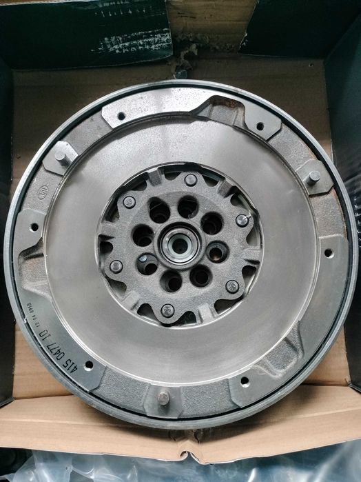 Kit de Embraiagem + Volante Bimassa BMW 2.0 D, N47 e B47, 600.029800