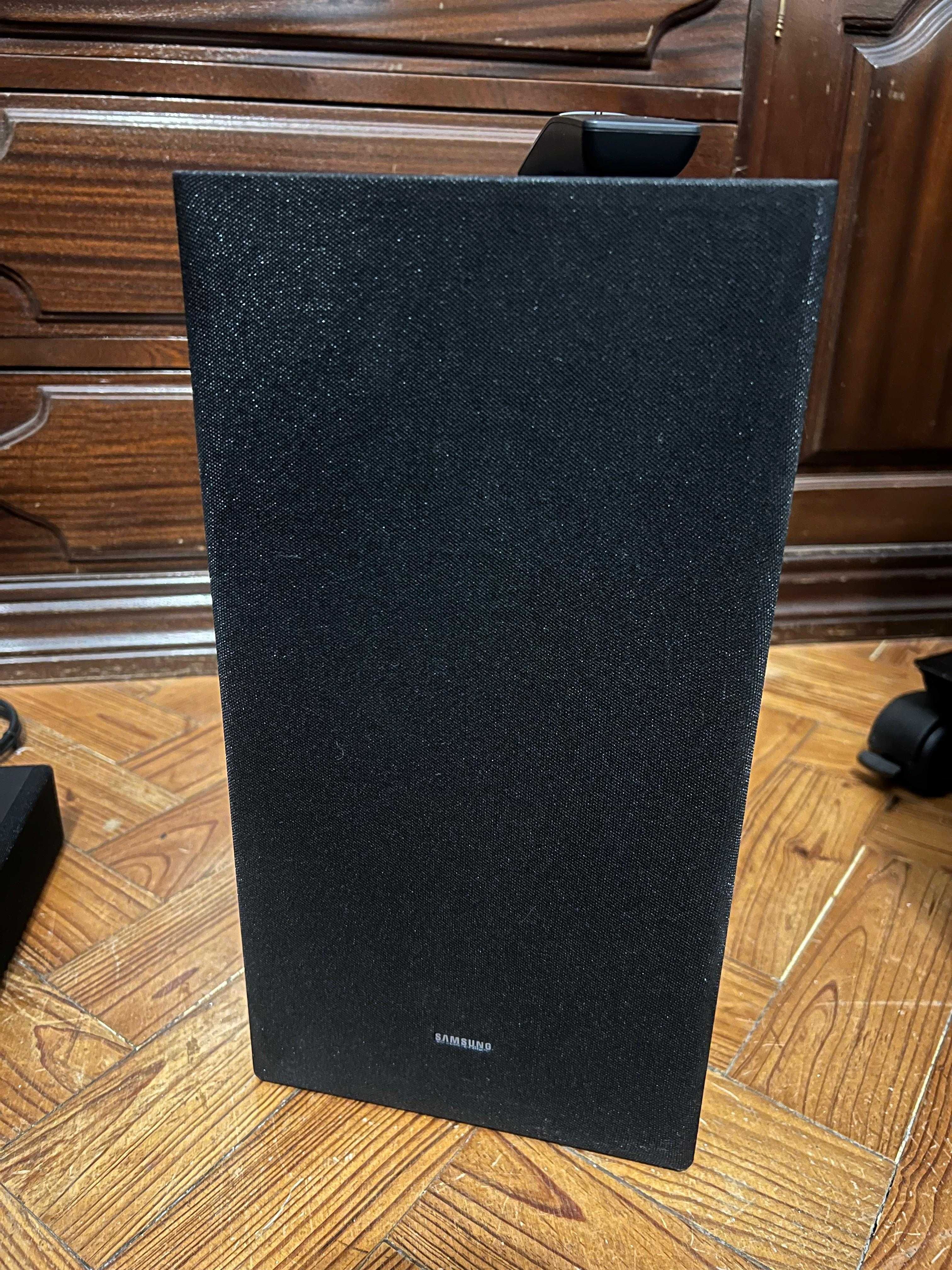Soundbar Samsung HW-A450/ZF com Subwoofer