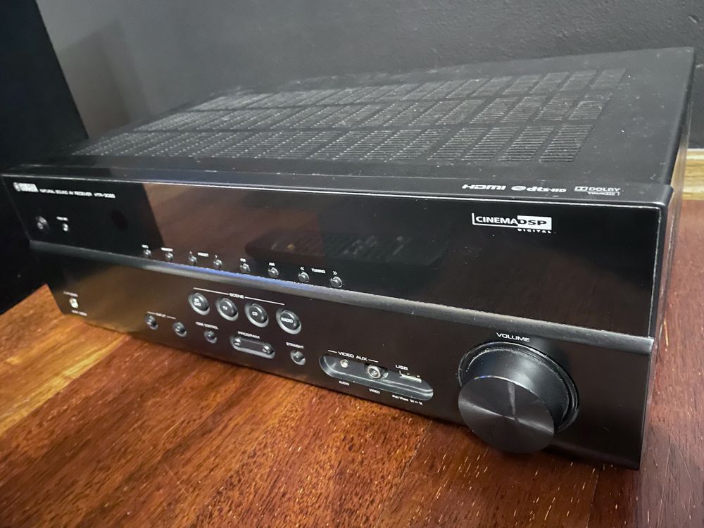 Kino domowe Amplituner Yamaha HTR-3065 głośniki Infinity 5.1