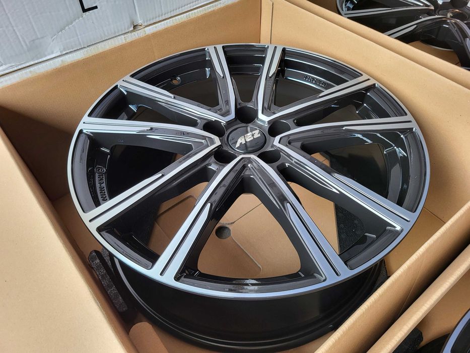 [1215] 19 Cali 5x108 NOWE Felgi aluminiowe Citroen C5 Toyota Proace