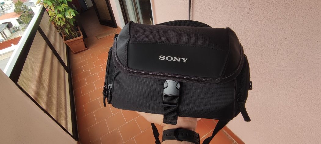 Mala máquina fotográfica Sony