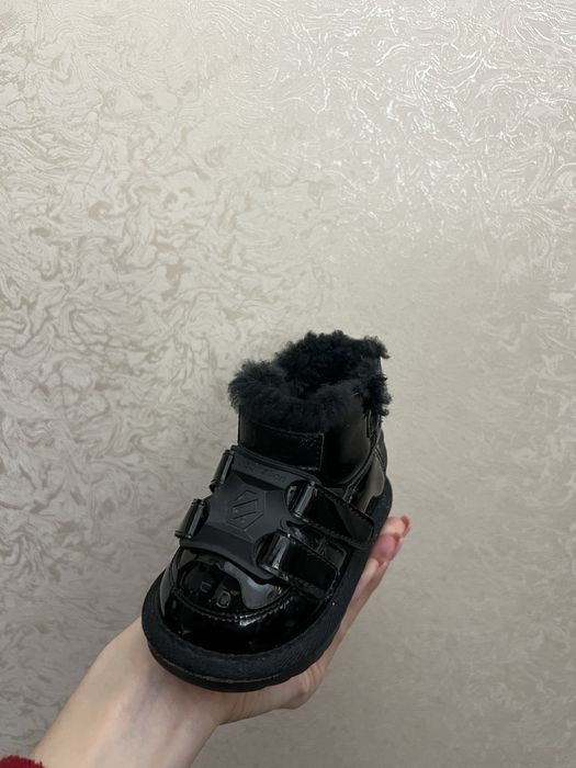Взуття зимове дитяче