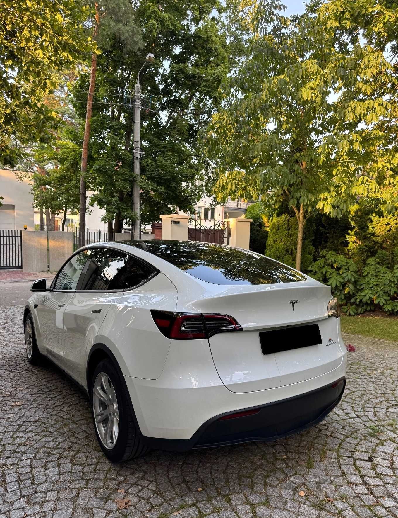 Продам Tesla Model Y 2023