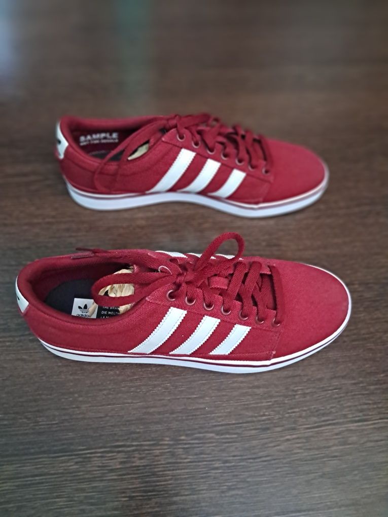Кросівки Adidas Daily 3.0 Shoes.  Р 42   26.5см