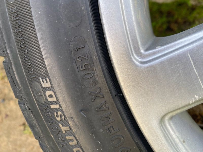 Opony letnie 225/45/17