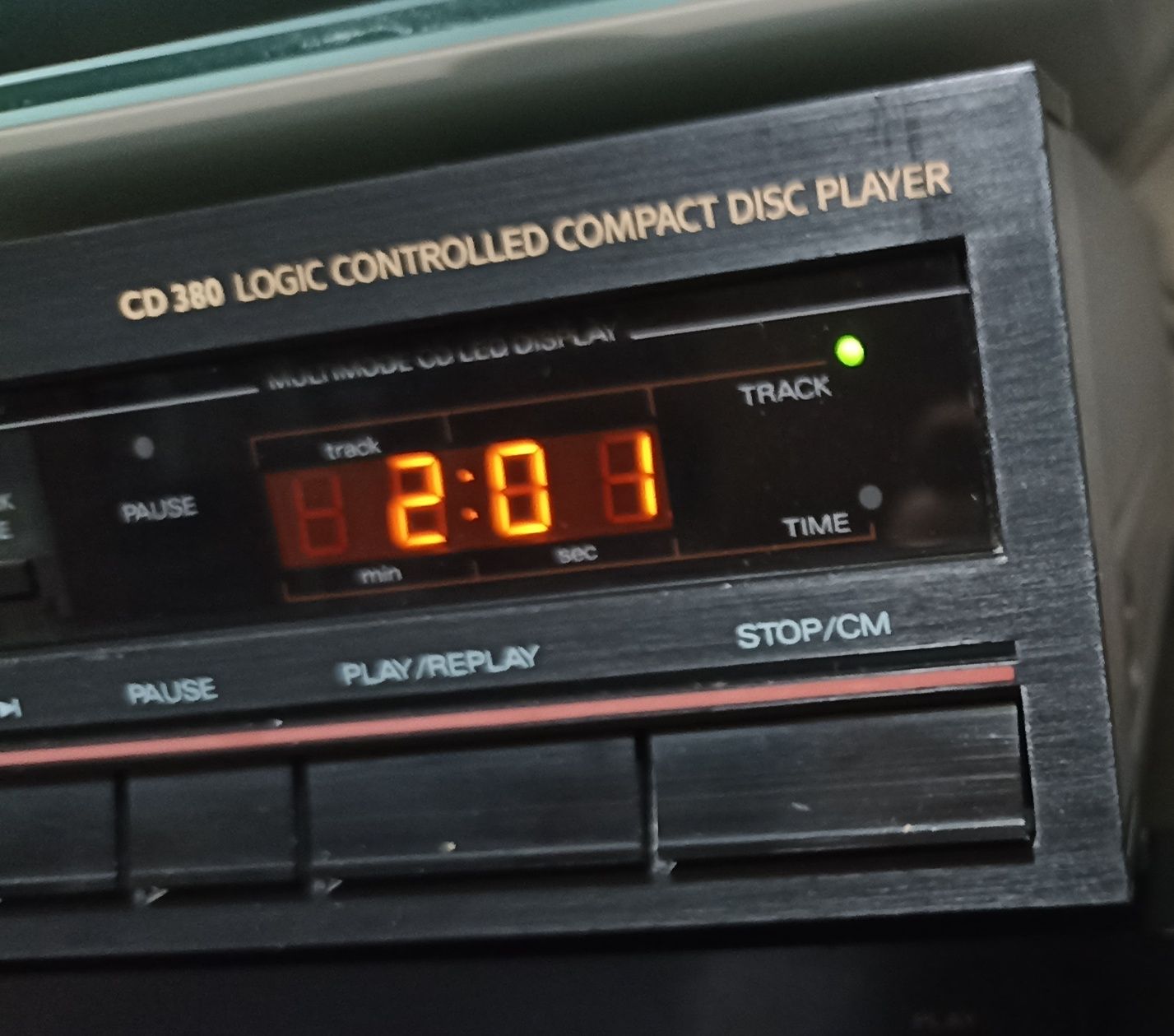 Leitor de cd Philips CD 380.