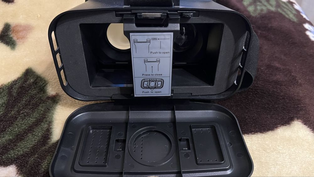 Окуляри віртуальної реальності для смартфонів Acme VRB01