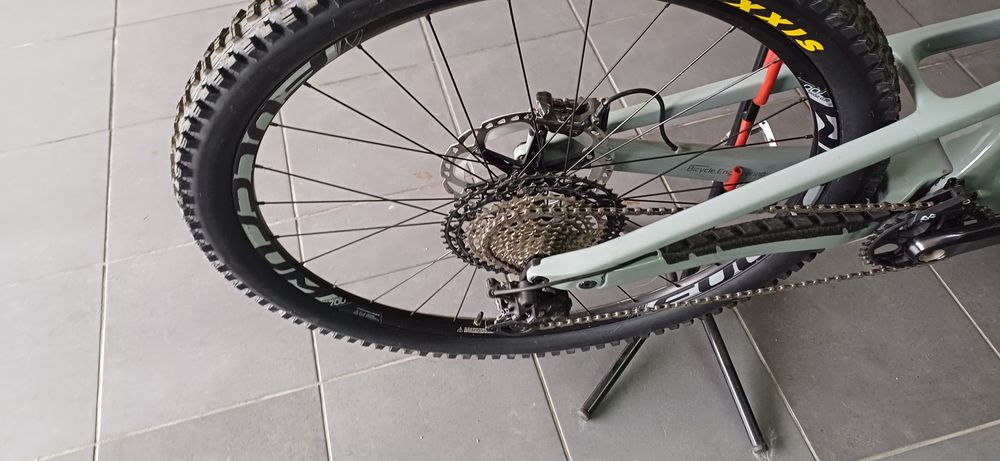 Boas tenho uma arc8 para venda