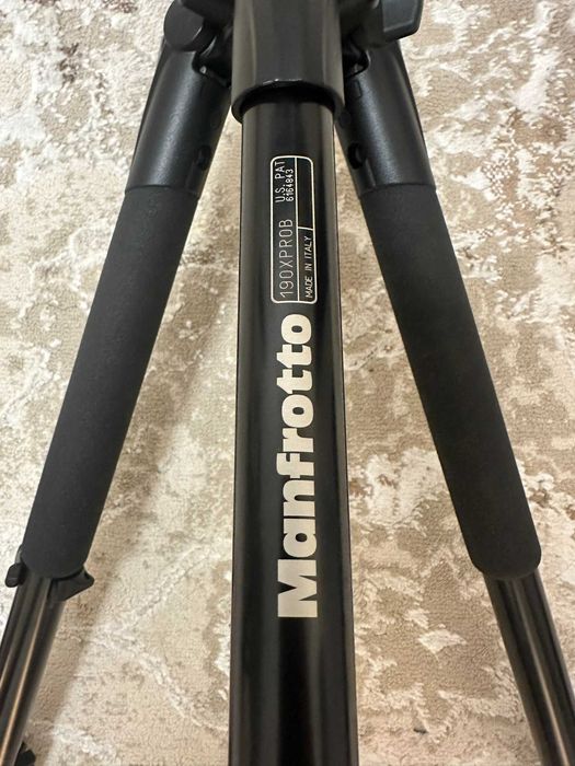Алюмінієвий 3-секційний штатив Manfrotto 190XPRO та головка 804RC2