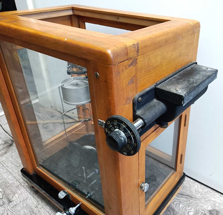 Stara zabytkowa Waga Analityczna 1956r. ZMP