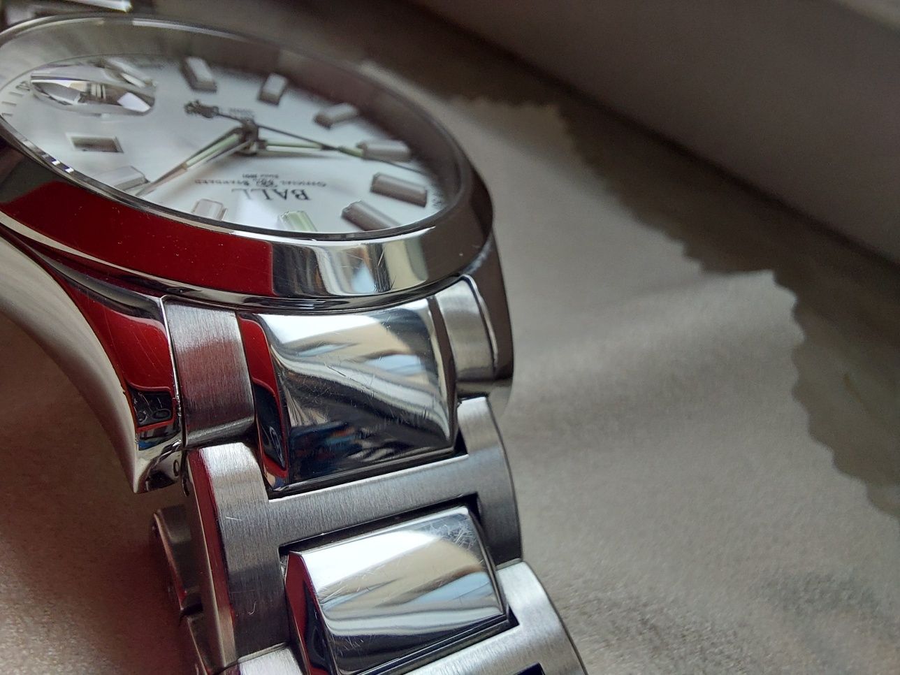 Ball Engineer II Marvelight NM2026C-S6J-SL