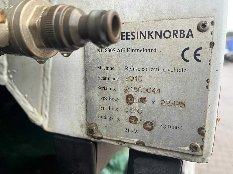 Śmieciarka Renault Gama D / Eur6 / GeesikNorba 2komory / BDB