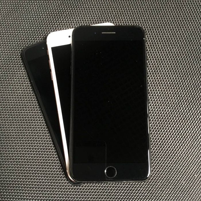 Продаю Apple iPhone 7 plus телефон, оригінал, айфон