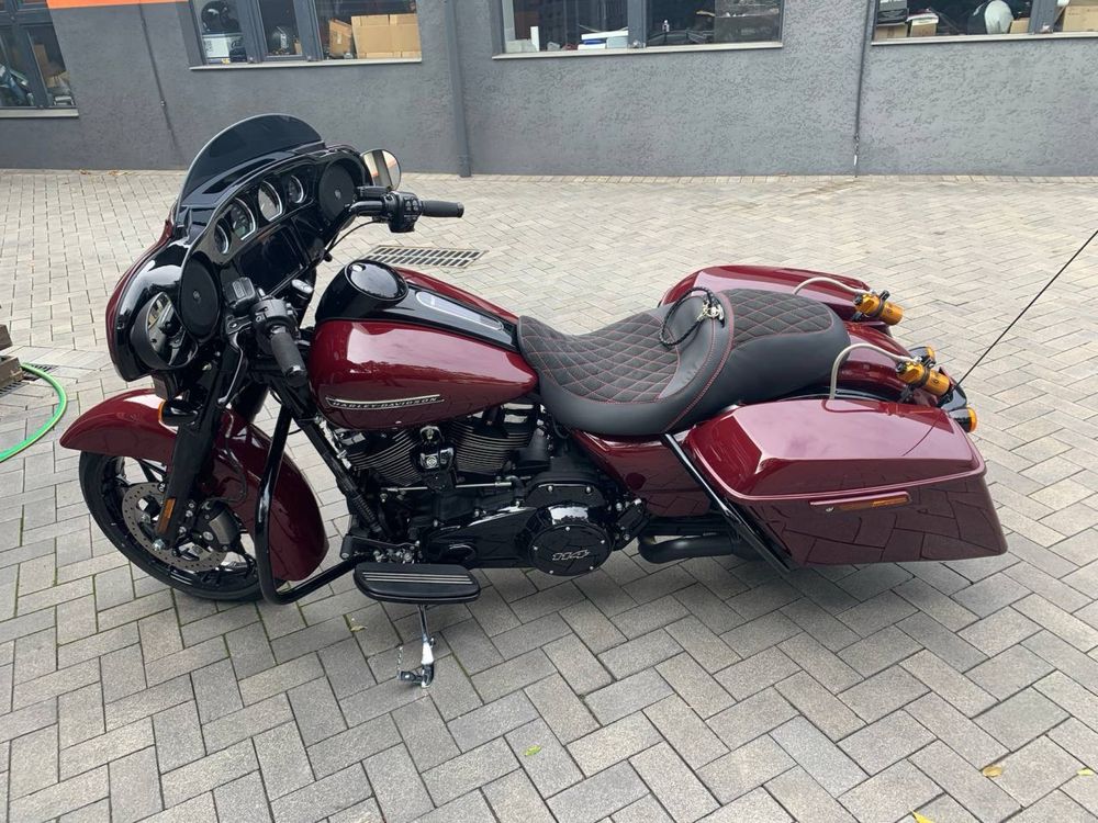 Harley Davidson Street Glide Special