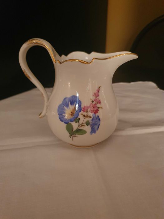 Miśnia,mlecznik-dzbanuszek duży,wzór kwiatowy