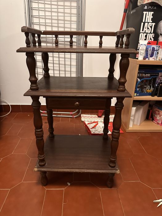 Movel aparador para bar