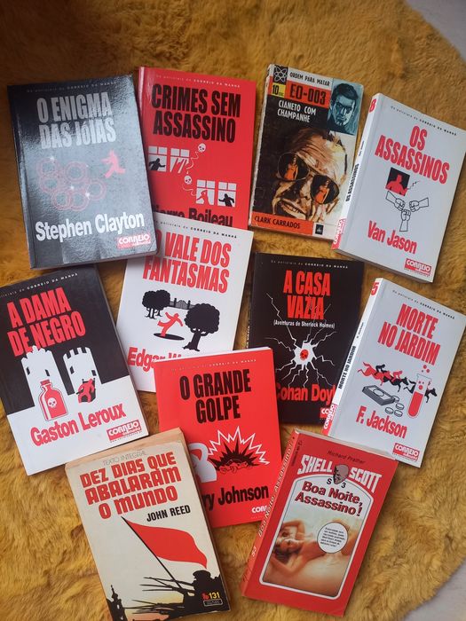 Vários livros em bom estado