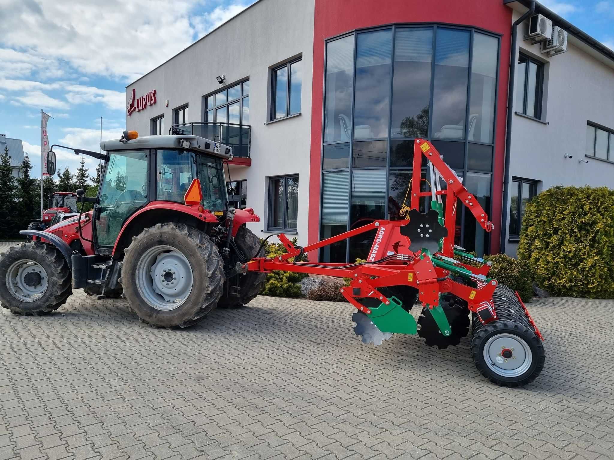 Agregat talerzowy półzawieszany oponowy AGRO MASZ