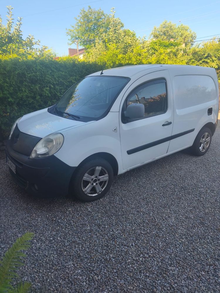 Samochod Renault Kangoo